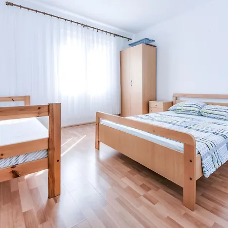 Apartment Maldini-2 By Interhome