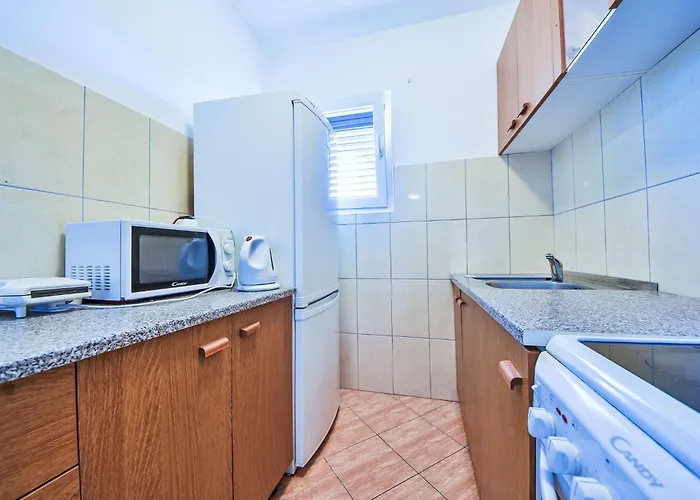 Maldini-2 By Interhome *