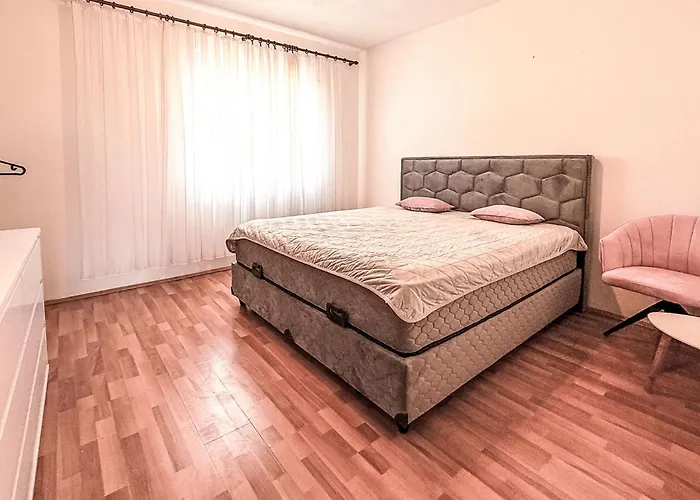 Maldini-2 By Interhome